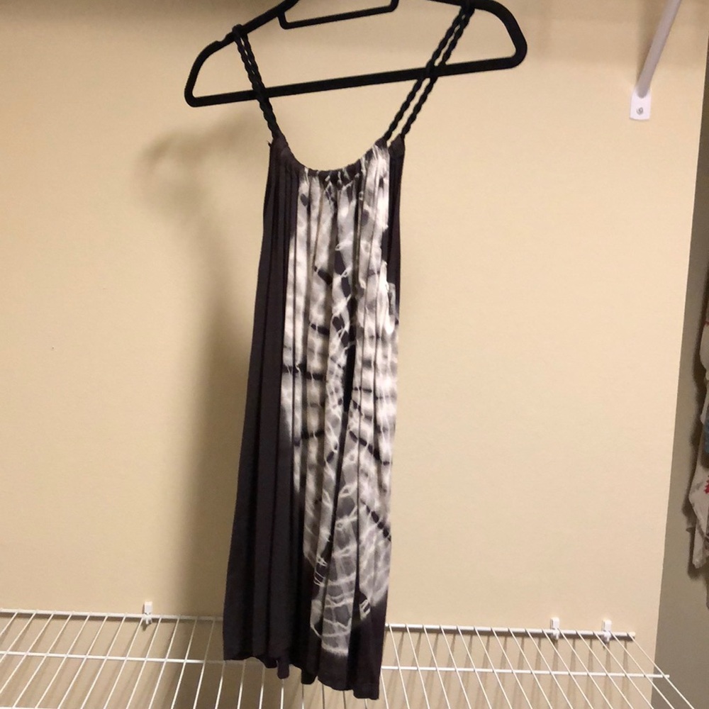Brown tie-dye tank top